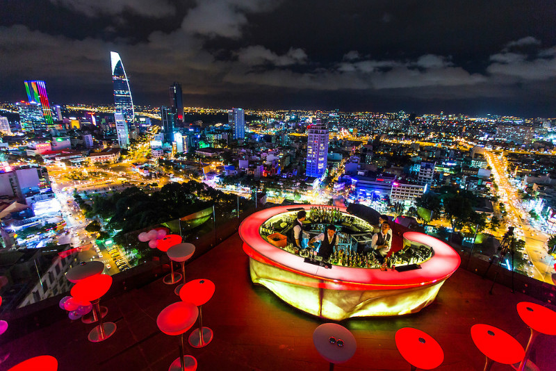 vietnam tourism nightlife