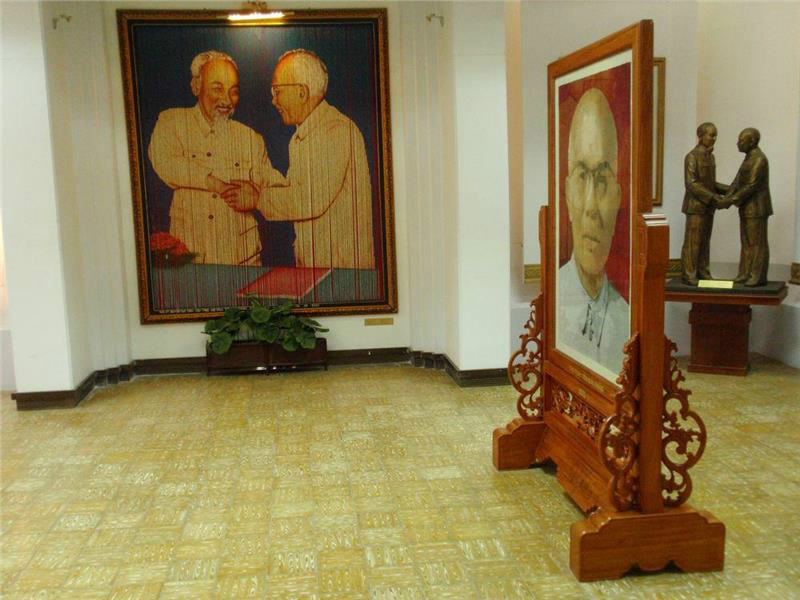 inside Ton Duc Thang Museum