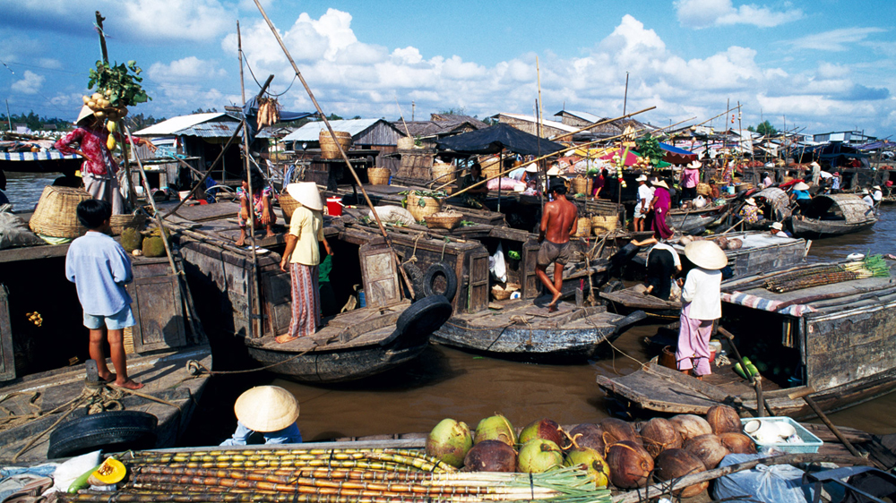 Cai Rang flaoting market