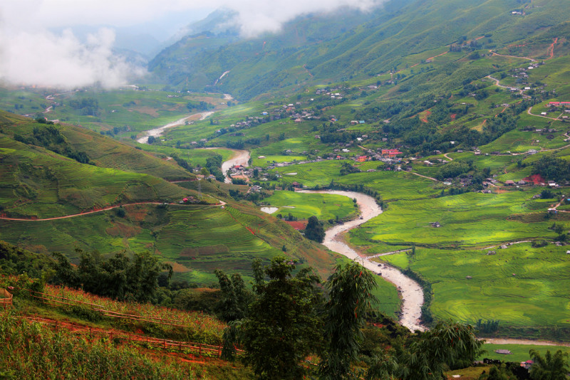 Muong Hoa Valley