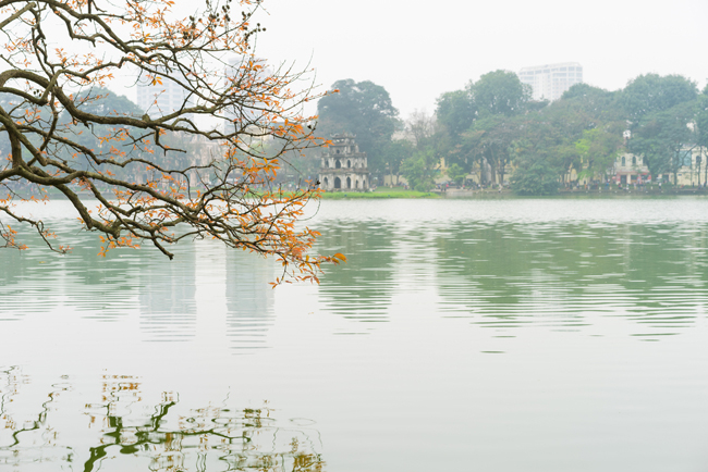 hoan kiem lake