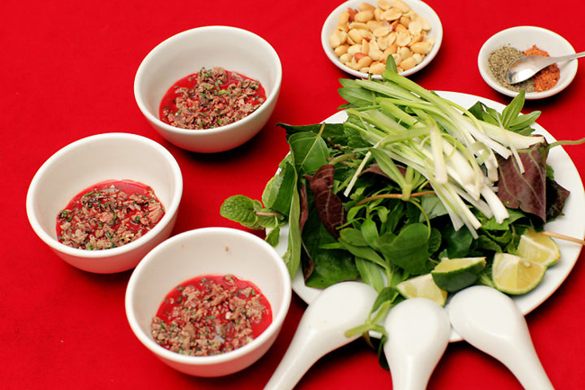 Top 10 Weird Vietnamese dishes