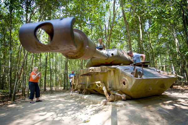 Cu Chi tunnel